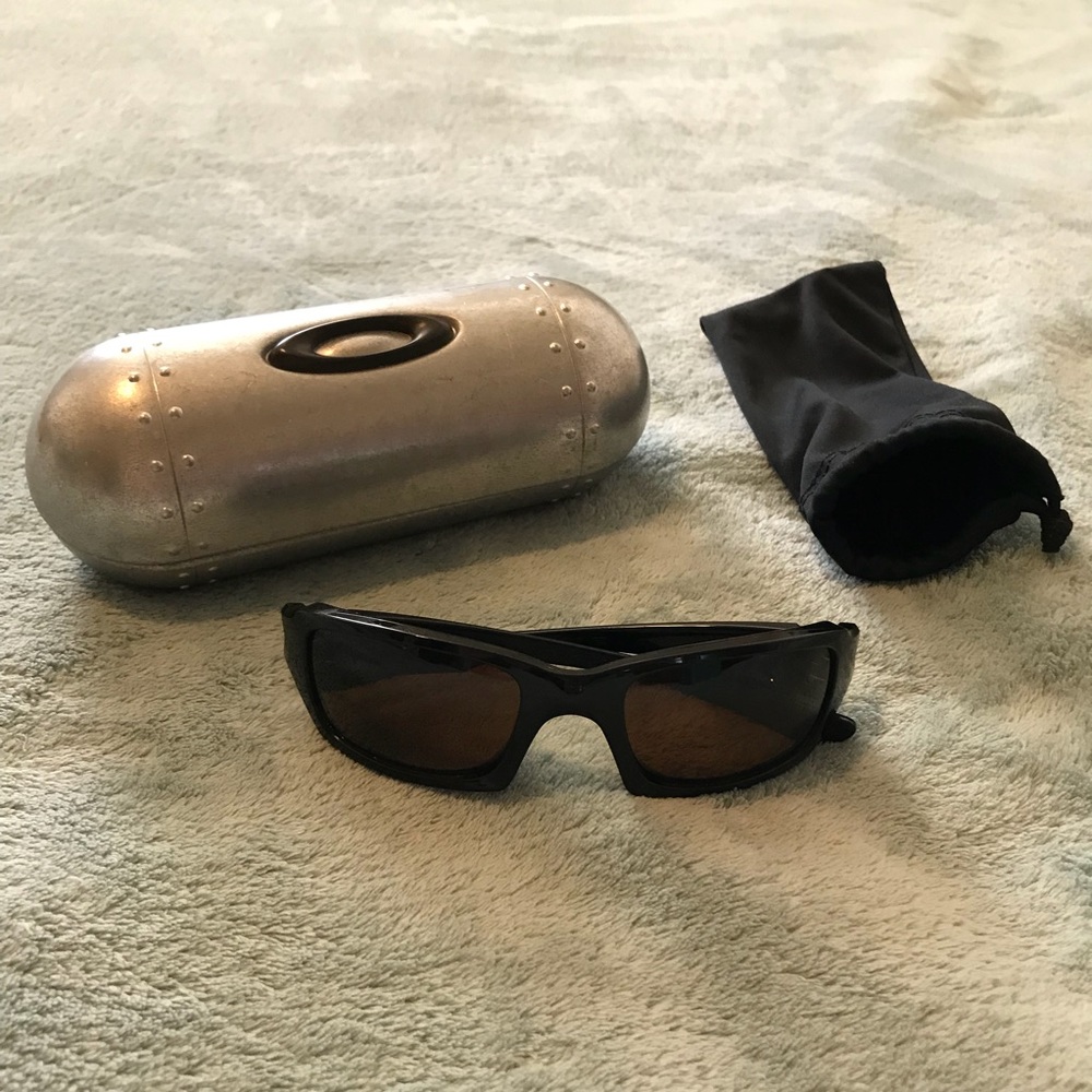 Oakley - unisex sport sunglasses